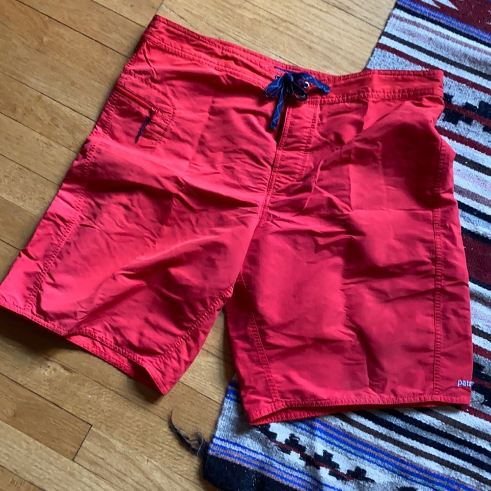 Patagonia Board Shorts Size 38 Red w/ Blue Logo